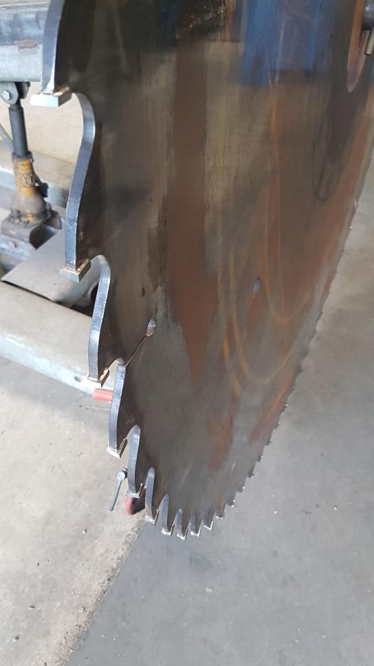 Large diameter saw serviced and sharpened by Huon Saw Services